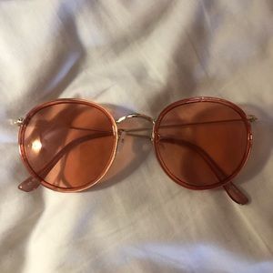 Urban Outfitters round sunglasses